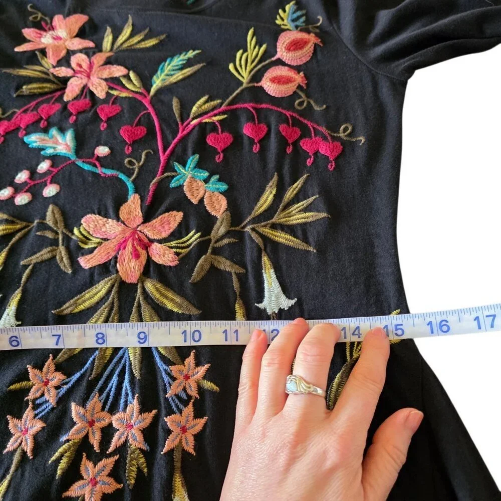 Johnny Was NWT Amarylla Embroidered Cotton Knit Midi Dress XS - Picture 16 of 16